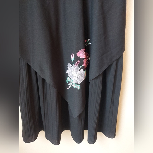 Vintage Gilberti Handkerchief Layered Dress - Picture 8 of 9